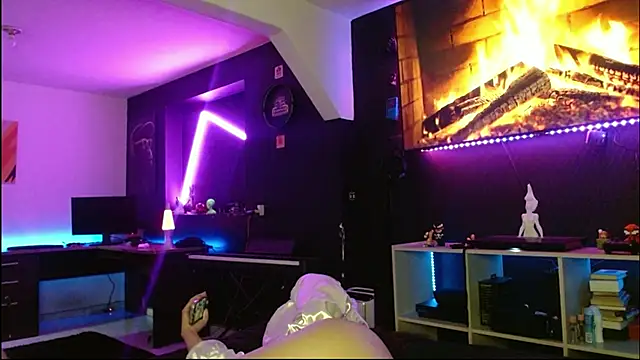 Snapshot of goodpornxxx chatting on December 14, 2:06 am goodpornxxx online show from December 14, 2:06 am