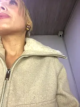 alicev kitty online show from October 22, 12:49 pm