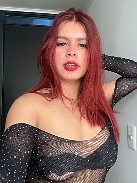 Snapshot of Isa_smeraldy chatting on February 21, 2:29 pm Isa smeraldy online show from February 21, 2:29 pm