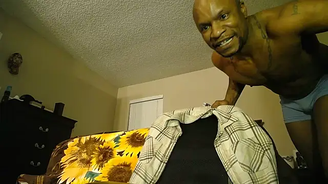 SexxyreddMale online show from March 2, 10:14 am