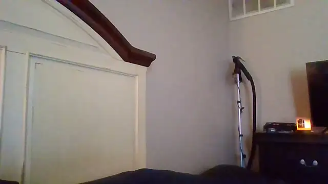 SexxyreddMale online show from March 19, 6:01 pm