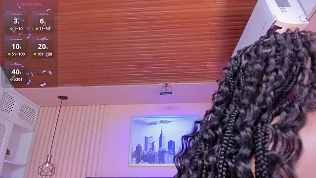 viiolett lee online show from February 12, 2:14 am