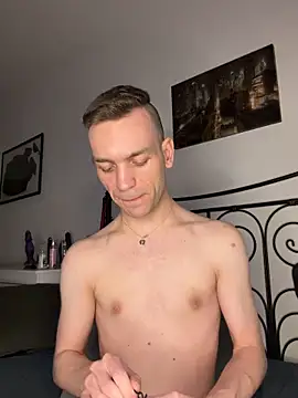 nickdtr online show from March 27, 6:51 pm