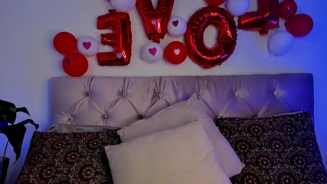 Redpandaa  online show from February 18, 2:27 pm