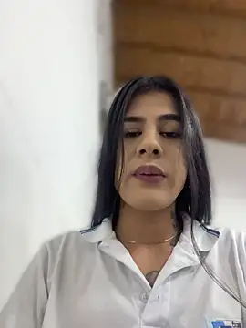daniigarcia online show from May 31, 1:07 pm
