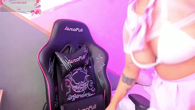 lilith noahh online show from February 25, 12:47 am