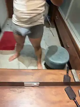 versatile guy01 online show from February 7, 1:53 am