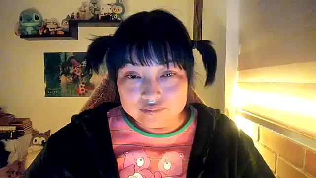 Shaddycute  online show from February 11, 12:04 am