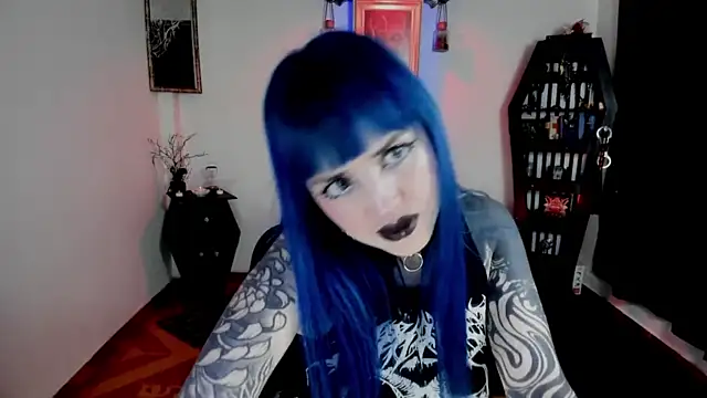 Snapshot of DimmuandDarkness chatting on July 4, 1:56 am DimmuandDarkness online show from July 4, 1:56 am