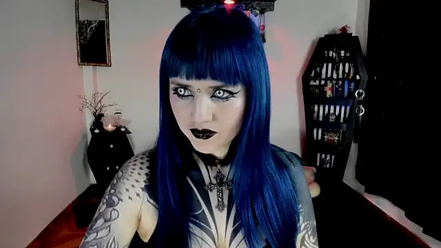 Snapshot of DimmuandDarkness chatting on July 5, 12:50 am DimmuandDarkness online show from July 5, 12:50 am