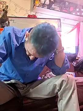 gettinit2wice online show from March 1, 4:20 pm