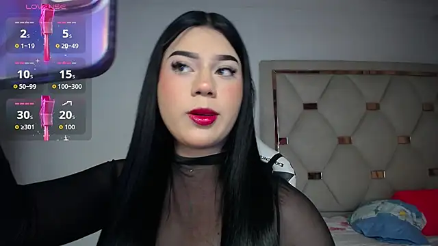 Ashley piinkk  online show from June 5, 9:31 pm