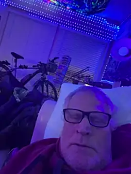 Mimmoromeo1973 online show from March 7, 5:26 am