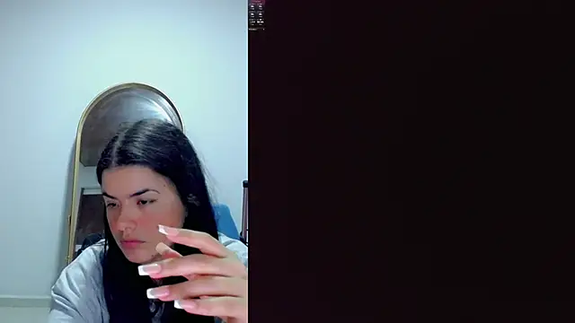 Snapshot of Tamaraa_wet chatting on June 27, 8:03 pm Tamaraa wet online show from June 27, 8:03 pm