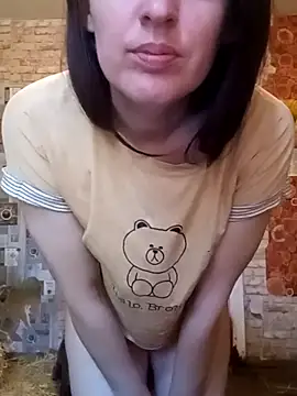Snapshot of RitaSunnyX chatting on May 9, 9:25 am RitaSunnyX online show from May 9, 9:25 am