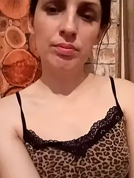Snapshot of RitaSunnyX chatting on May 30, 8:33 am RitaSunnyX online show from May 30, 8:33 am