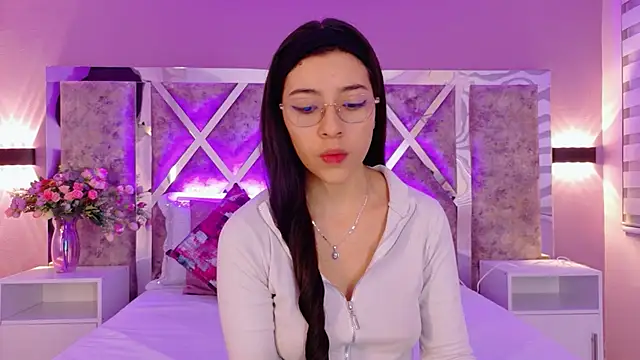 Susa1userma  online show from March 27, 11:32 am