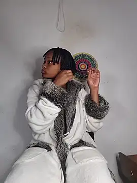 Snapshot of hot-tandy chatting on December 13, 10:04 pm hot-tandy online show from December 13, 10:04 pm