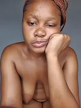 Snapshot of hot-tandy chatting on February 28, 8:21 pm hot-tandy online show from February 28, 8:21 pm