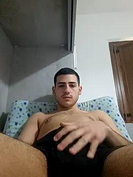 Nicolas3091 online show from March 7, 12:46 pm