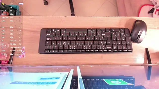 marien thomson  online show from March 13, 1:23 am