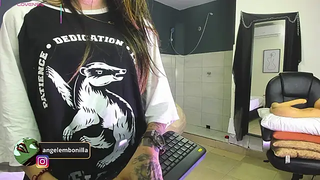 megan morgan01 online show from March 14, 11:15 am