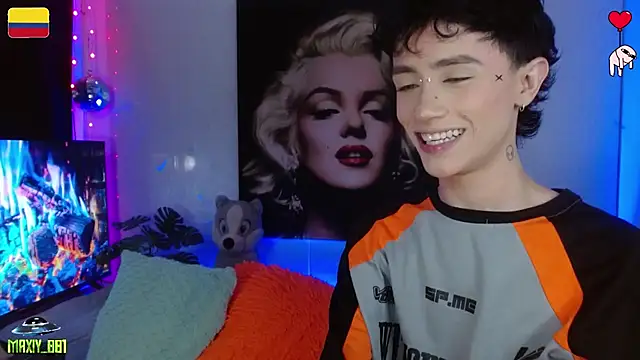 maxiy 001 online show from July 5, 2:51 am
