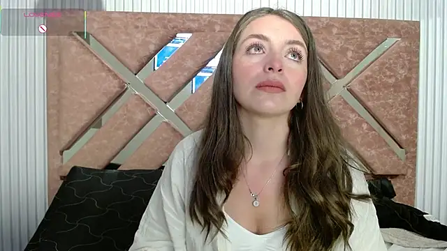 Snapshot of _isaabellaa chatting on April 23, 12:29 pm isaabellaa online show from April 23, 12:29 pm
