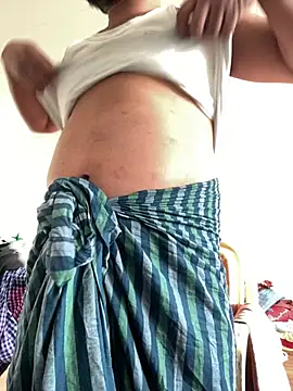 malout123J online show from April 8, 4:18 pm