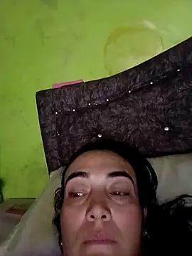 skayhot  online show from January 28, 9:40 pm