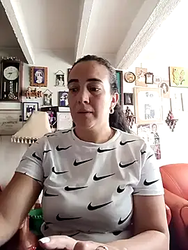 skayhot  online show from February 4, 1:38 pm