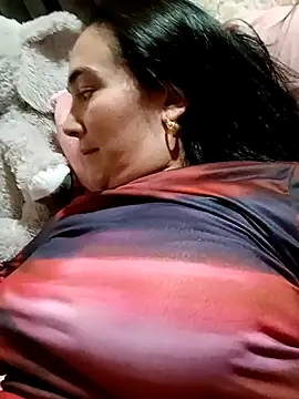 skayhot  online show from February 22, 4:40 pm