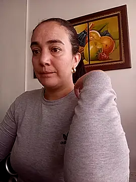 skayhot  online show from February 28, 1:25 pm