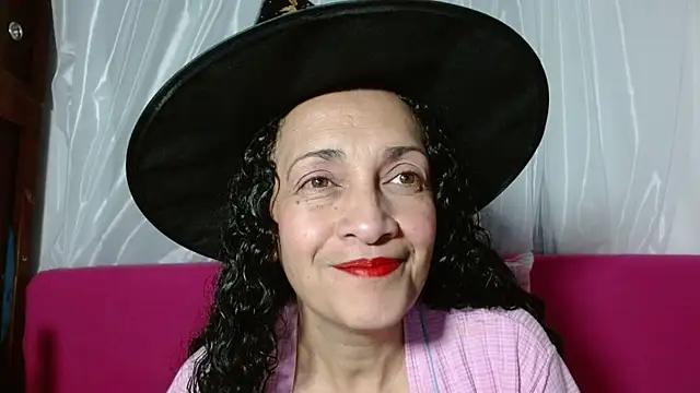 Tita Madurita online show from October 31, 10:16 am