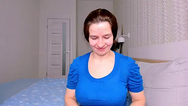 Clear Angel online show from February 17, 2:35 pm