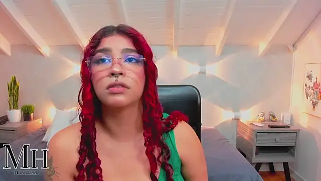 MizzHell online show from March 23, 3:54 am