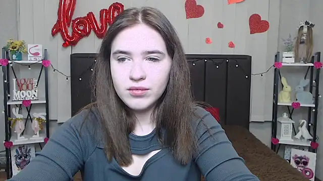 LauraHlot online show from February 22, 6:08 pm