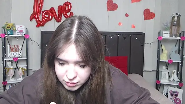 LauraHlot online show from February 25, 12:25 am