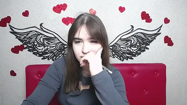 LauraHlot online show from March 15, 10:03 am