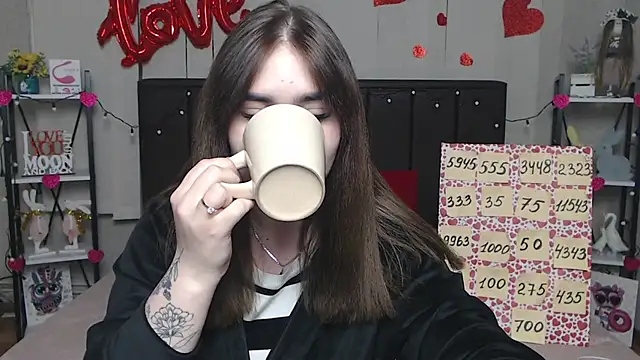 LauraHlot online show from March 17, 12:19 am