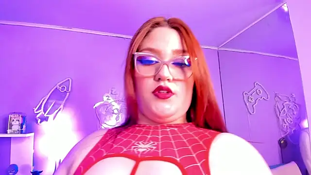 Camiila Osorio online show from January 6, 7:39 pm