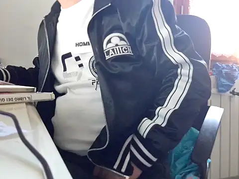 zwc147369 online show from October 3, 3:42 pm