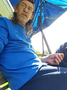 coolbrease10 online show from May 17, 2:46 pm