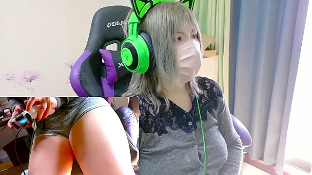 Snapshot of hazuki_8008 chatting on February 19, 1:56 am hazuki 8008 online show from February 19, 1:56 am