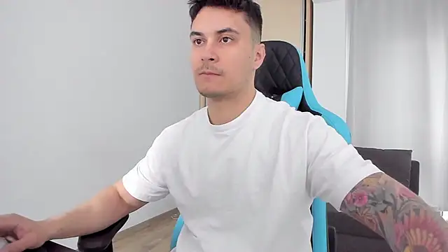 MatMalonne online show from March 11, 8:20 am