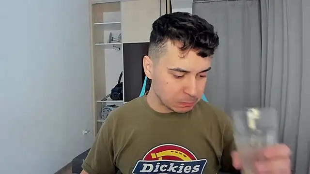 MatMalonne online show from February 9, 5:44 am