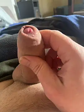 Snapshot of Andy-370 chatting on March 15, 12:11 pm Andy-370 online show from March 15, 12:11 pm