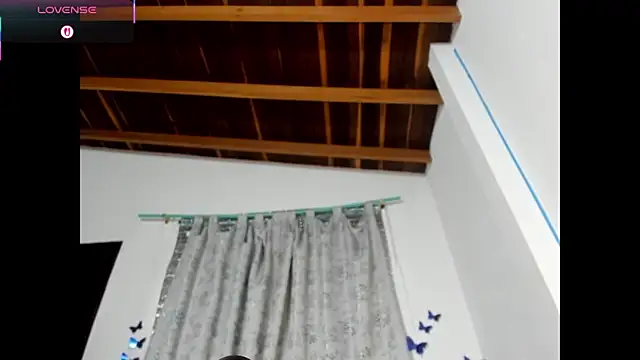 Laila Laly online show from April 4, 4:26 pm