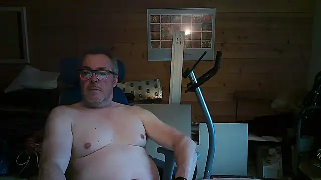 lelohop online show from March 17, 7:02 am