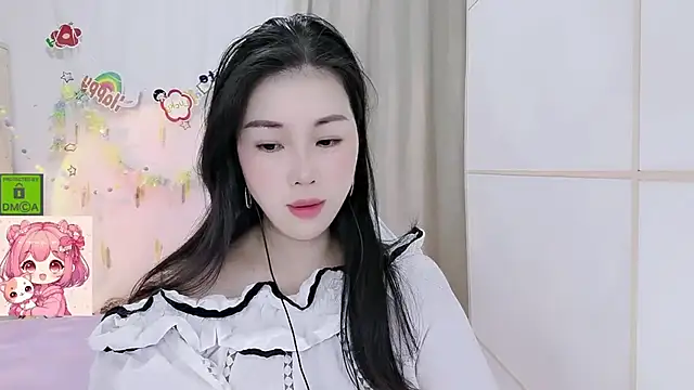 Snapshot of HK_angelchloe chatting on July 18, 1:21 am HK angelchloe online show from July 18, 1:21 am